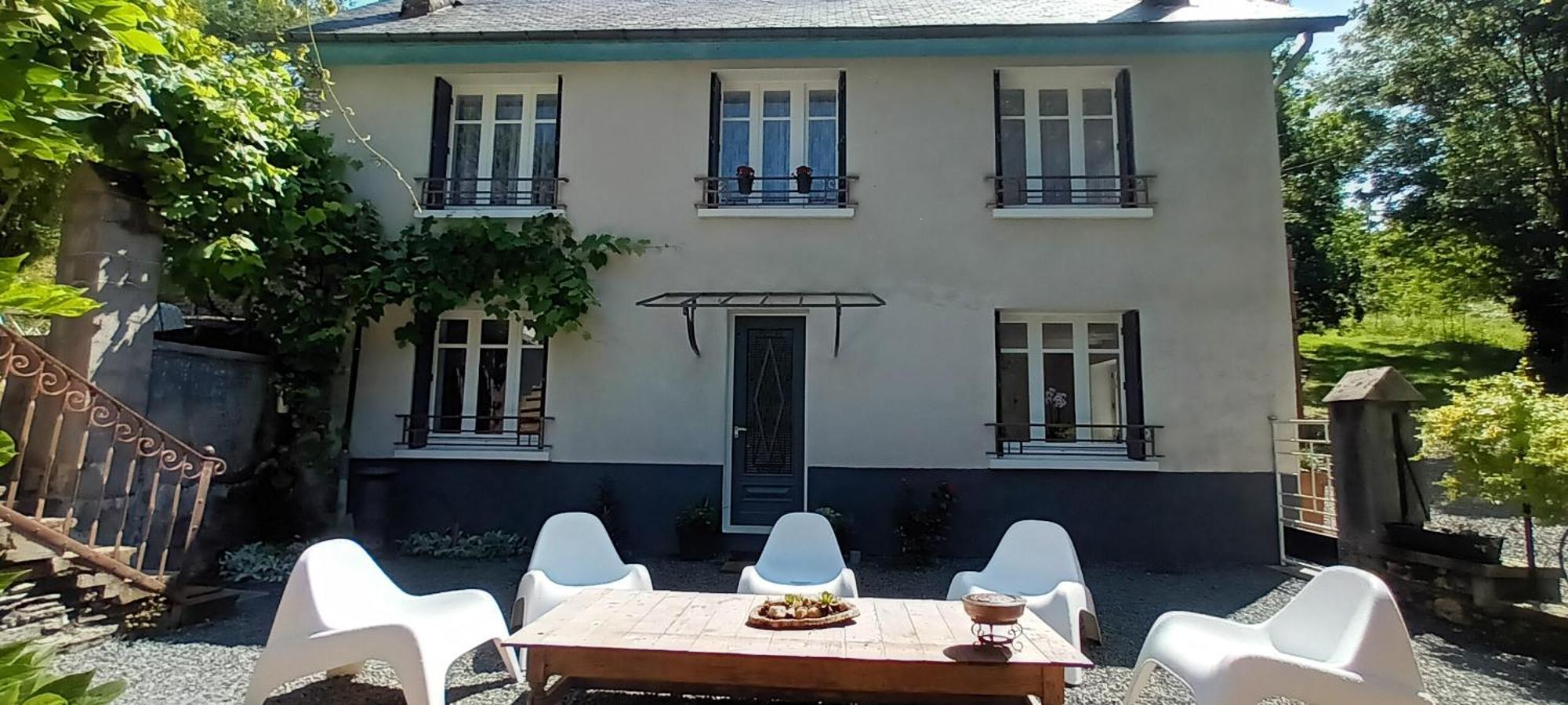 Domaine Le Mayne Chabrignac Exteriör bild