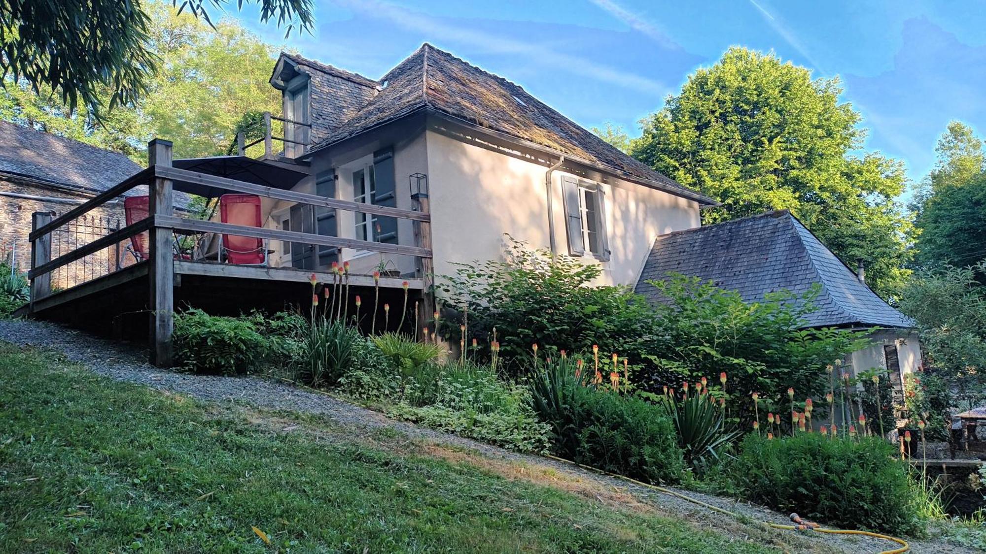 Domaine Le Mayne Chabrignac Exteriör bild